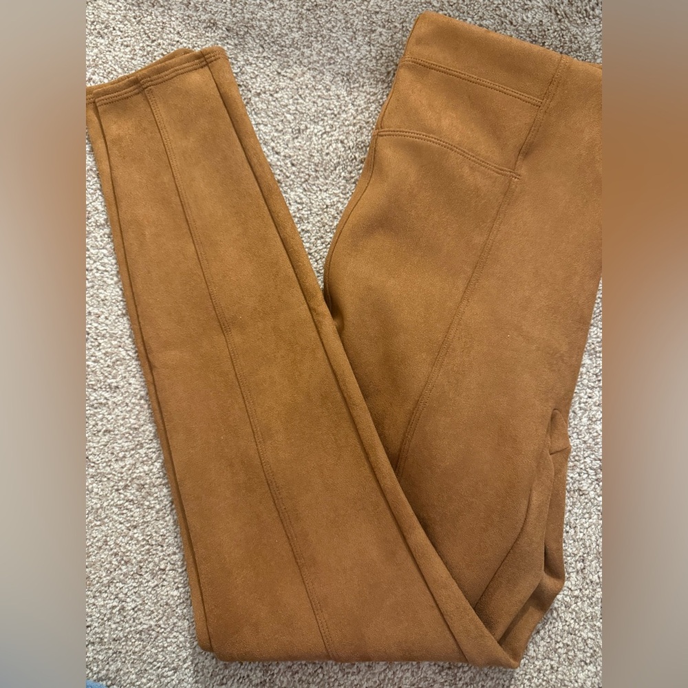 SPANX FAUX SUEDE LEGGINGS SIZE MEDIUM